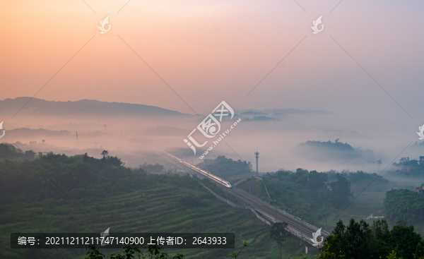 重慶渝貴高鐵行駛的高速動(dòng)車