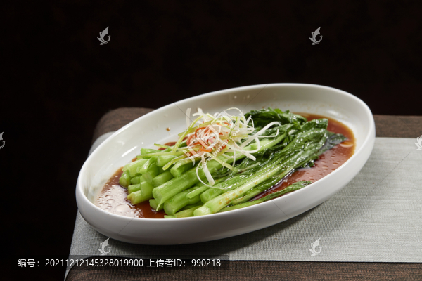 白灼菜心