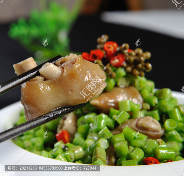 豆角燒豬手
