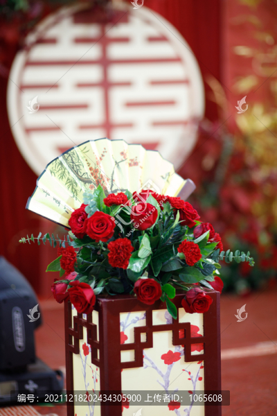 紅色新中式婚禮現(xiàn)場