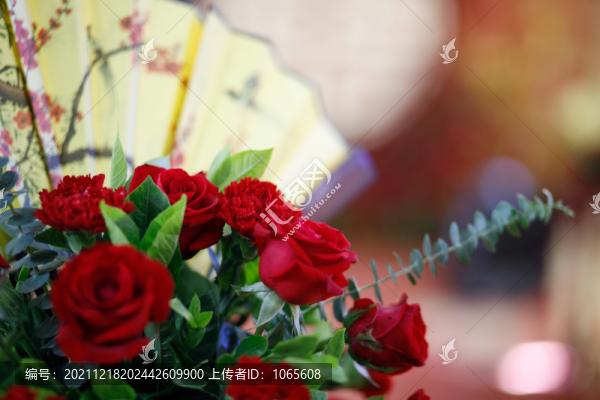 紅色新中式婚禮現(xiàn)場(chǎng)