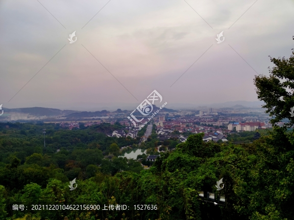 居高臨下風(fēng)景