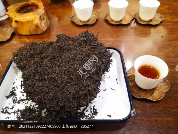 六堡茶與茶湯