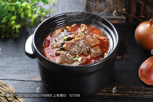 牛腩煲