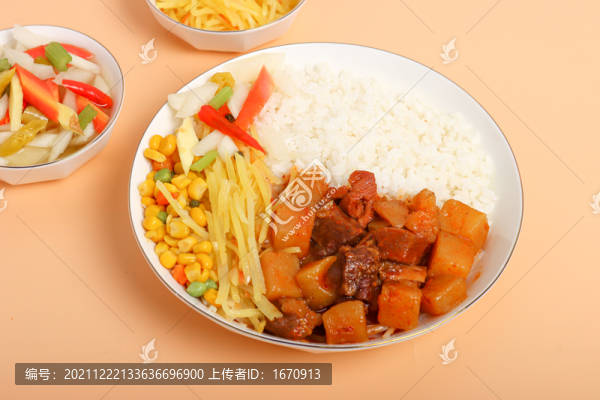 紅燒牛肉套飯