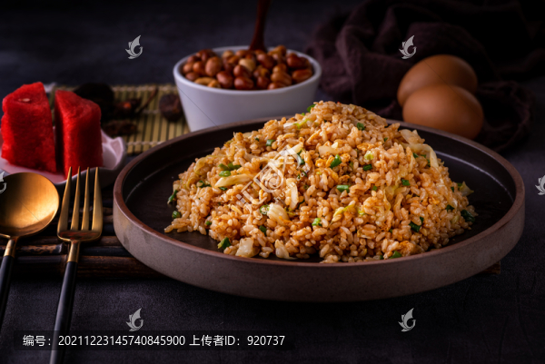 秘制炒飯