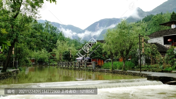 土家第一村云舍
