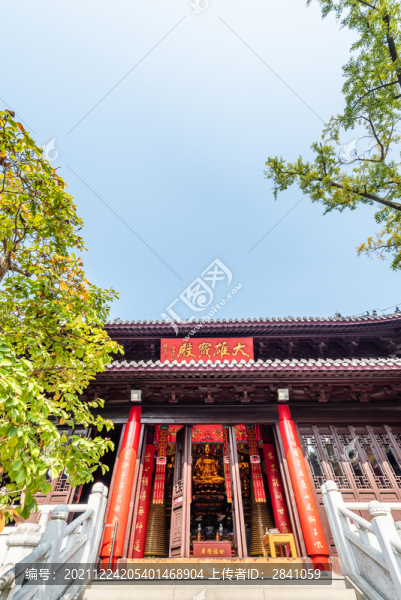 中國(guó)南京靈谷寺的大雄寶殿