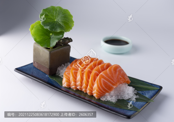 三文魚刺身小盤