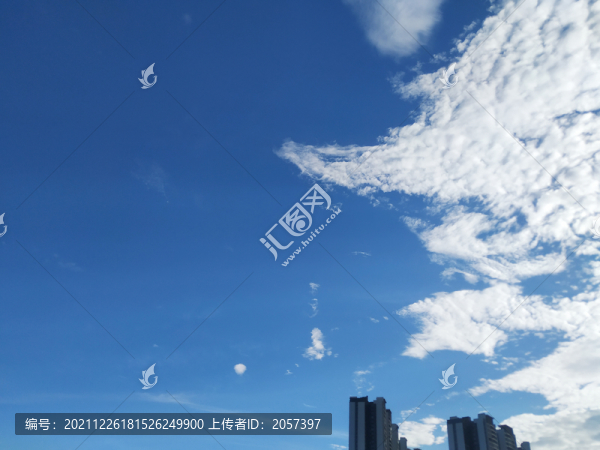 藍(lán)天白云
