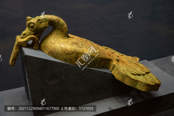 戰(zhàn)國鳳鳥形銅建筑構(gòu)件