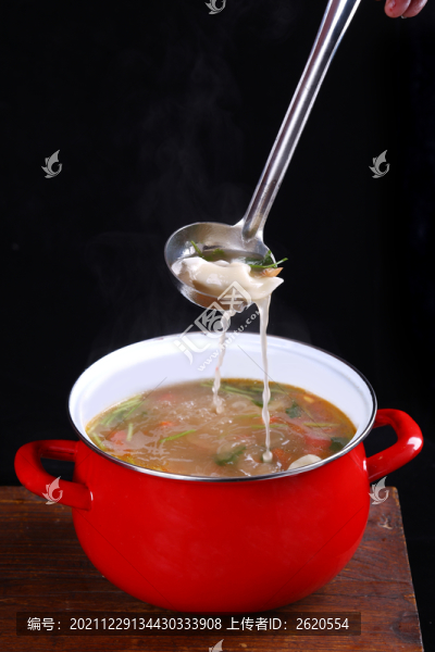 酸湯現(xiàn)包蛐蛐