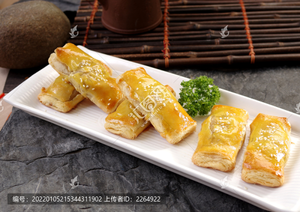 金牌叉燒酥