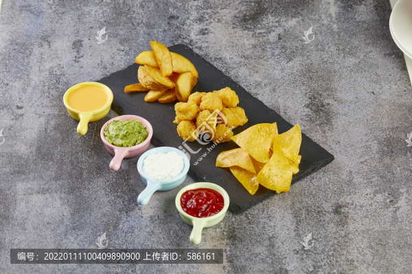 炸物小吃拼盤