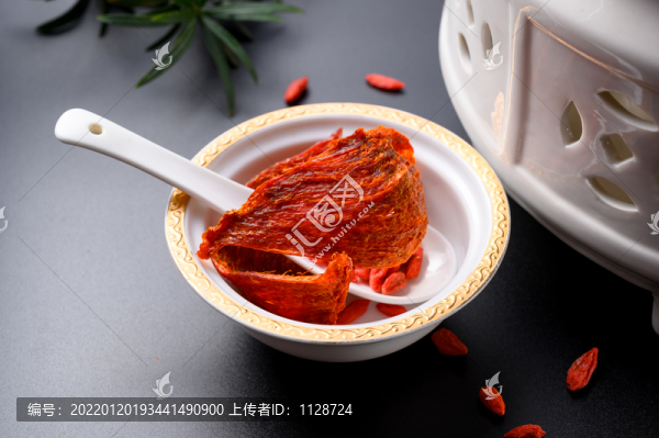 血燕