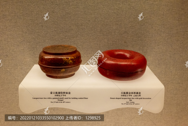少數(shù)民族木制品