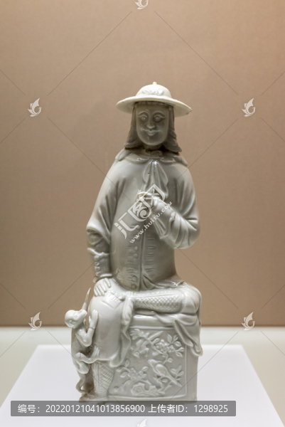 白釉瓷器荷蘭人像