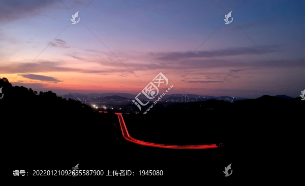 光明虹橋公園傍晚