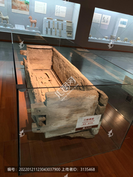 巫山博物館展出的三峽懸棺