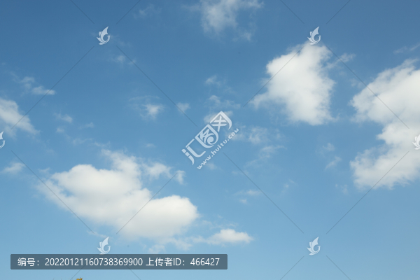 天空白云