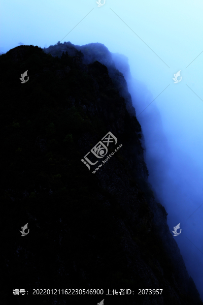 高山怪石