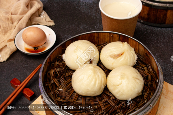 醬肉小籠包