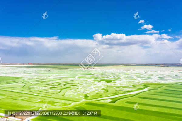 青海格爾木察爾汗鹽湖風光航拍