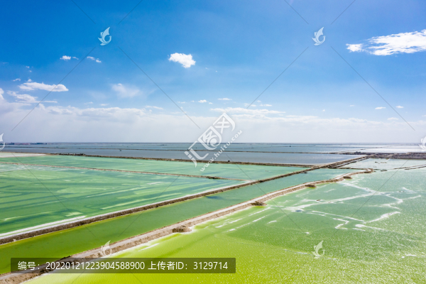 青海格爾木察爾汗鹽湖風光航拍