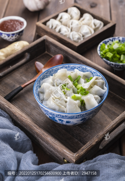 中式傳統(tǒng)小吃美食餛飩