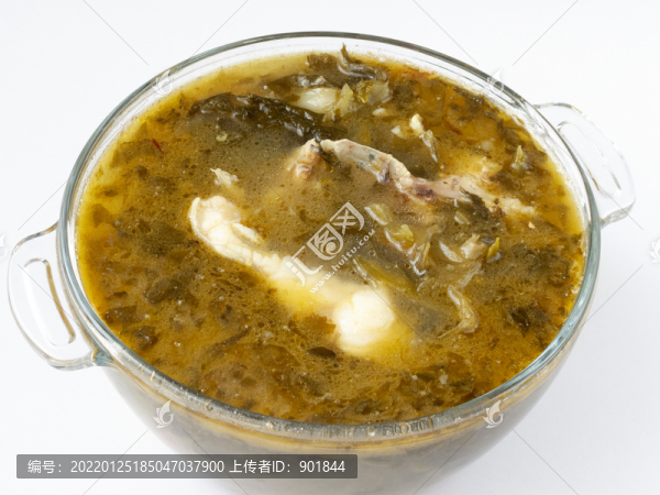 美味的酸菜魚湯