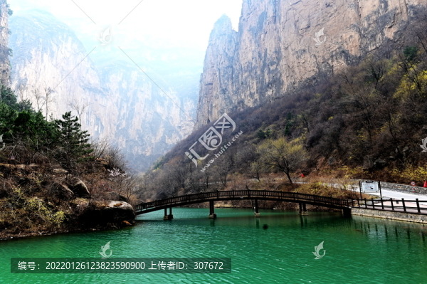 通天峽景區(qū)風(fēng)光