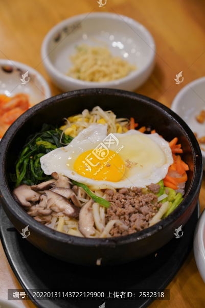 韓國(guó)料理朝鮮美食石鍋拌飯