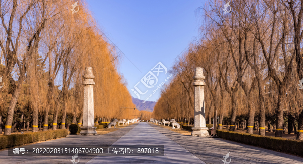 明十三陵神路