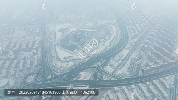 雪中的天津華苑