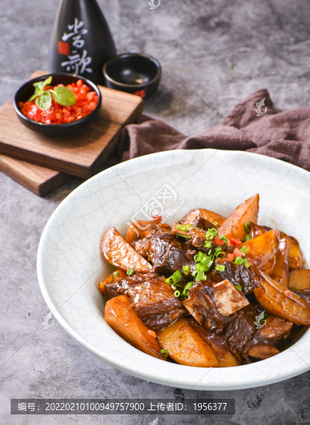 干鍋牛排土豆