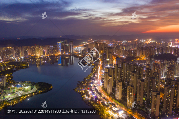 航拍湖南長(zhǎng)沙梅溪湖夜景
