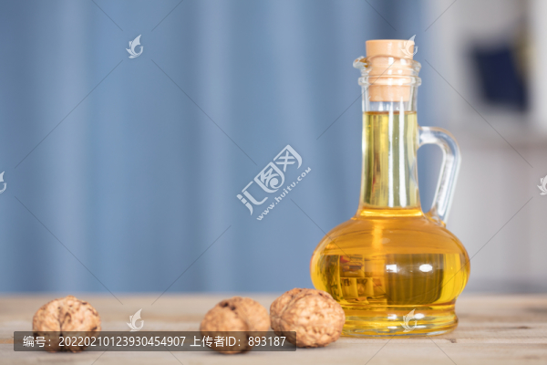 核桃榨的食用油