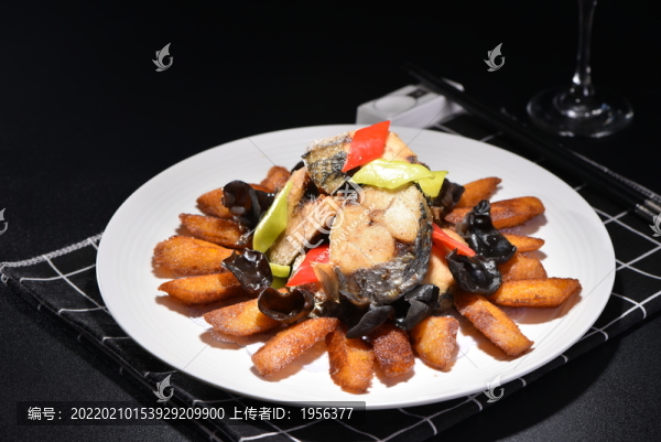 鲅魚餅子