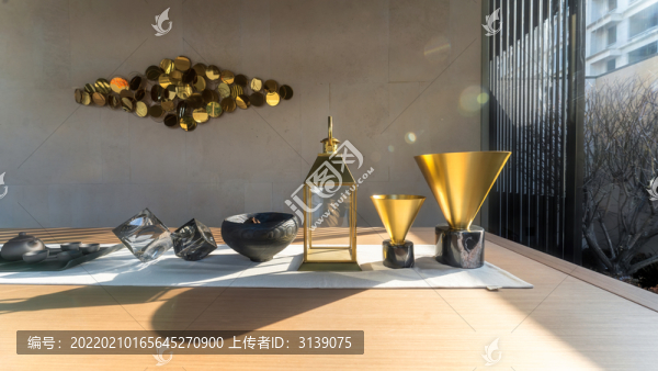 別墅會(huì)客廳小擺件