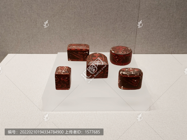 漆奩