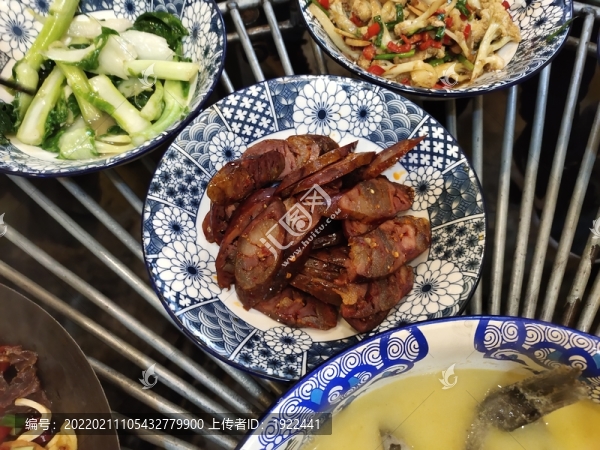 大碗香腸