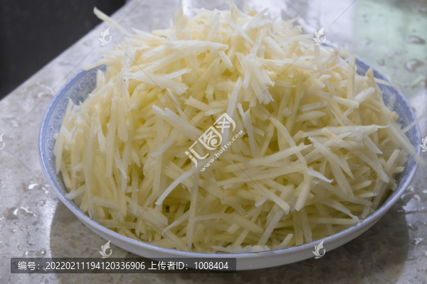 一盤土豆絲
