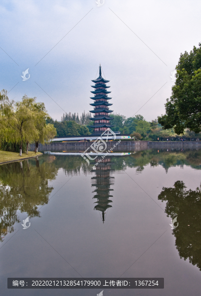 方塔園