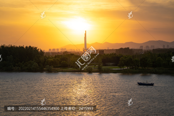 金色天空