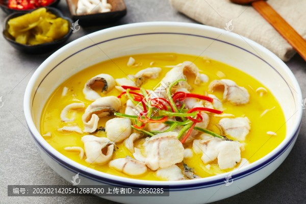 金湯酸菜魚(yú)