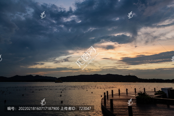 杭州寶石山晚霞
