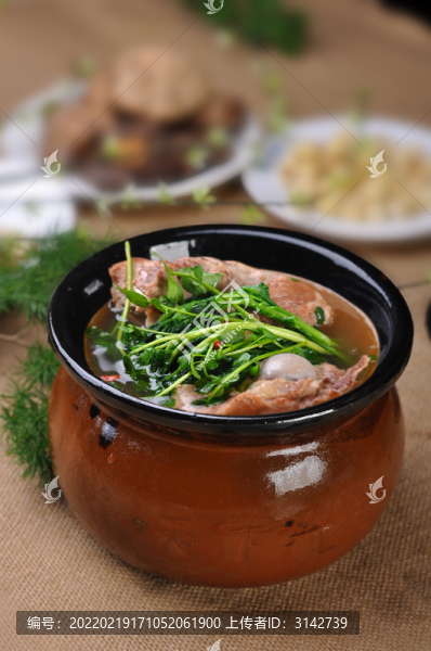 西洋菜筒骨湯