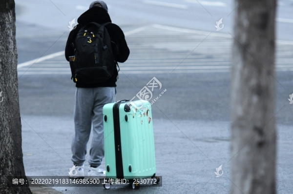 旅行者