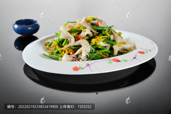 黃瓜炒鳥貝