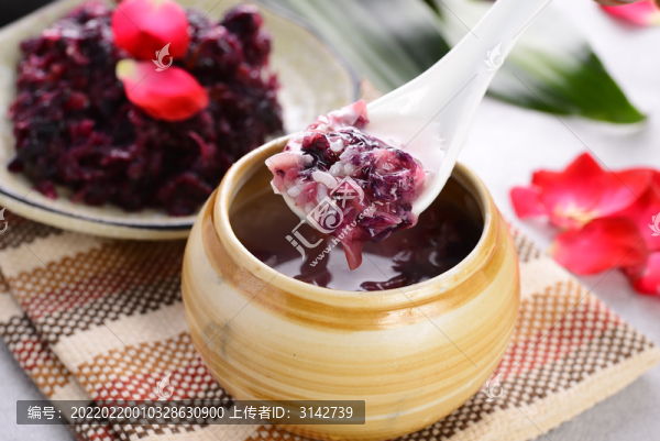 玫瑰酒糟丸子
